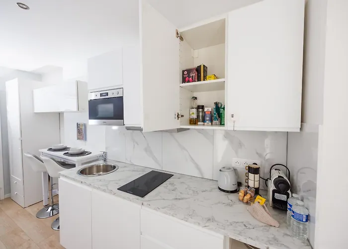 Πανσιόν Le Petit Break - Gare - Petite France - Commerces A Proximite 3*