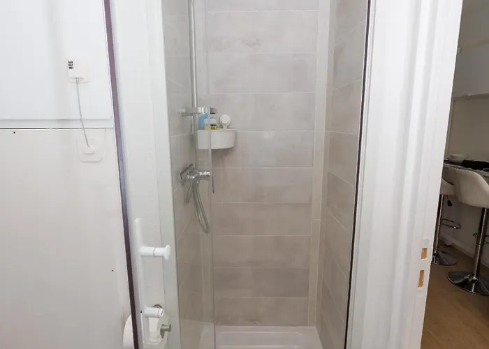 Le Petit Break - Gare - Petite France - Commerces A Proximite 3*