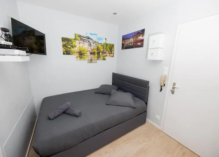 Πανσιόν Le Petit Break - Gare - Petite France - Commerces A Proximite